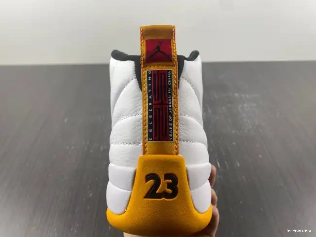 HYPE Years Air Jordan in China 25 DR8887-100 12 0608